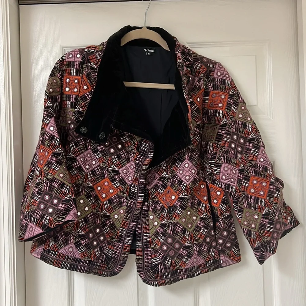 Anthropologie Mirror embroidered Anju Velvet Jacket by Tolani Size Medium - Picture 5 of 16